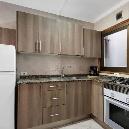 Charming 2-bedroom With Modern Amenities Appartamento